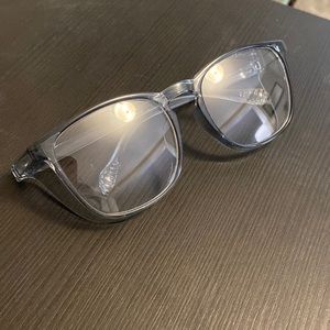 Nursing eye protection